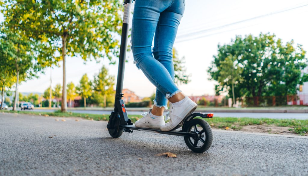 Razor Black Label E90 Electric Scooter